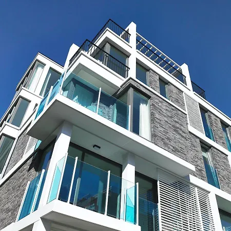 Stijlvolle En Lichtrijke Design Penthouse Met Prachtig Uitzicht Te Wenduine Apartment De Haan Exterior photo