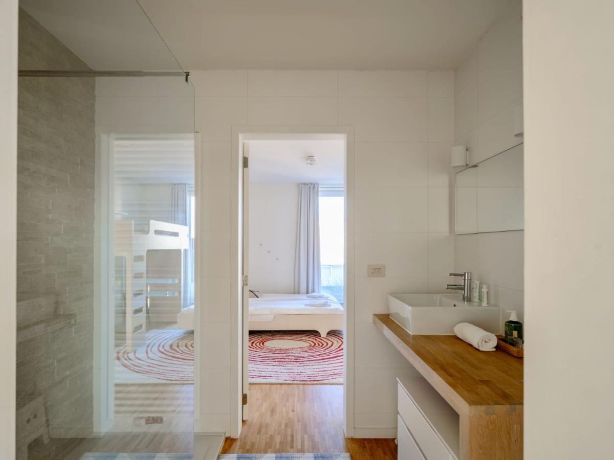 Stijlvolle En Lichtrijke Design Penthouse Met Prachtig Uitzicht Te Wenduine Apartment